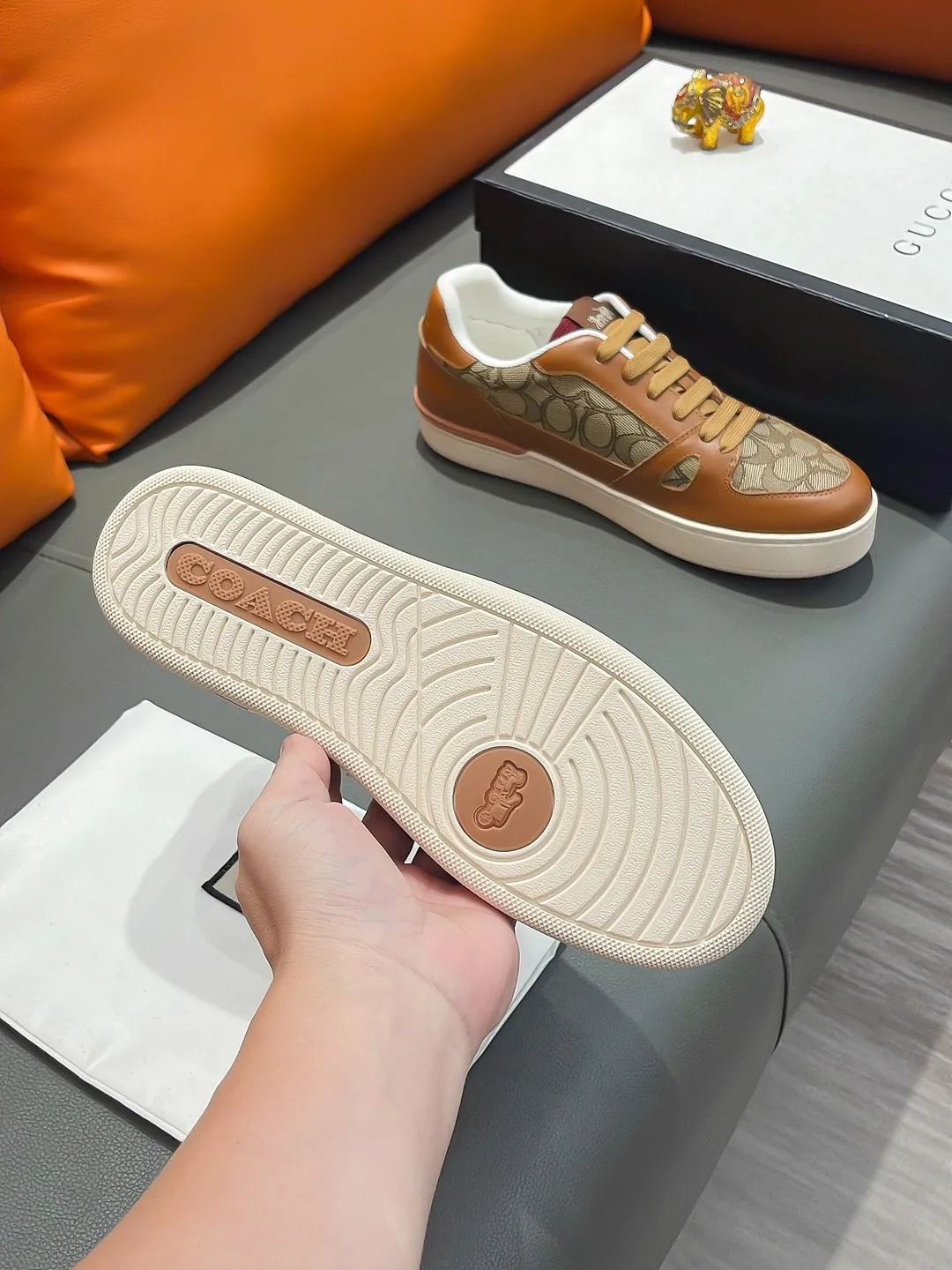 Men's shoes GUCCI "Gucci" P420 Regular size: 38-44 (casual shoes) Product materials: Selected cowhide upper, soft sheepskin lining; original outsole.